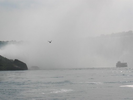 Niagara vízesés: útban a Patkó vízeséshez